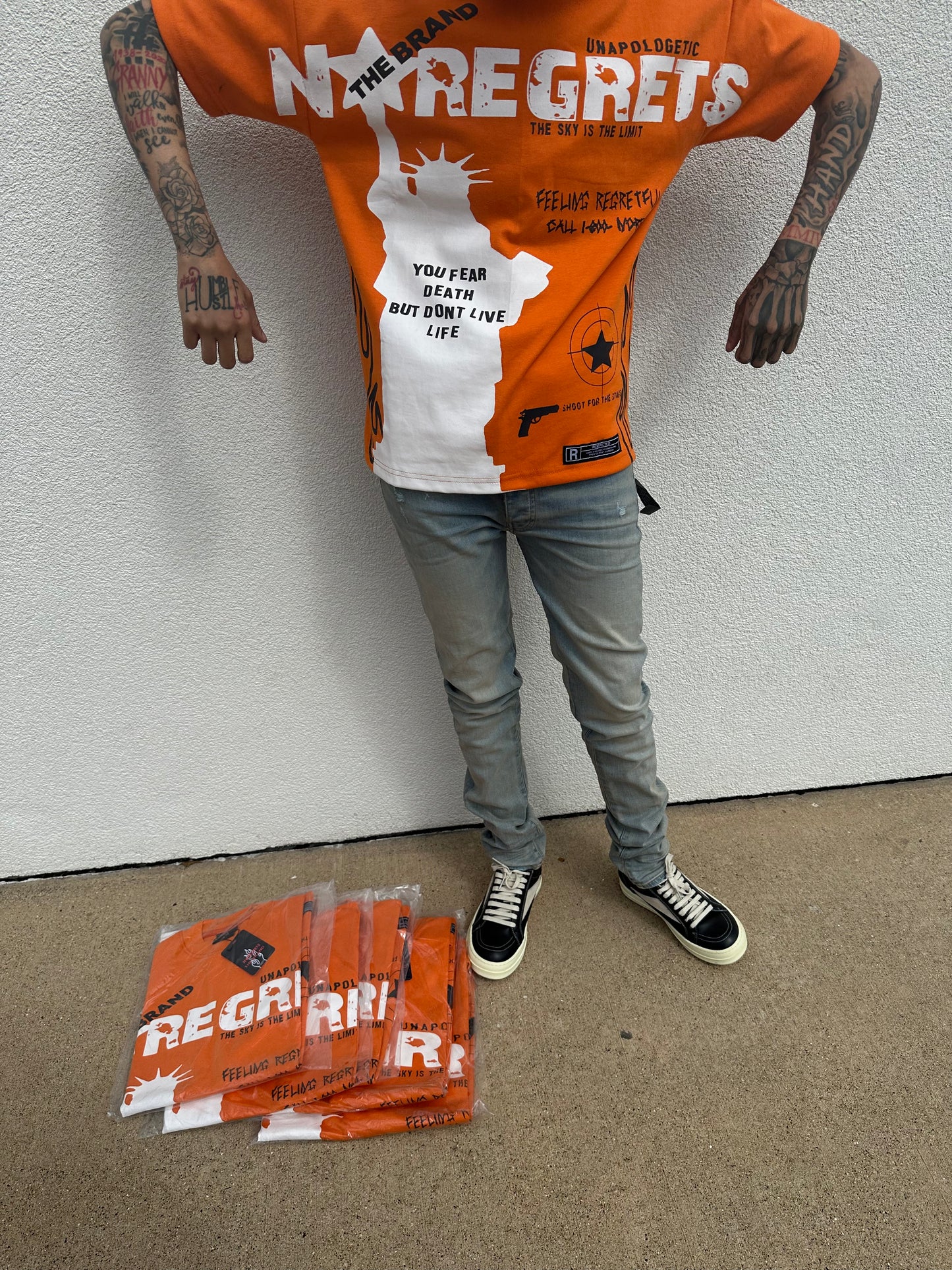 SHOOT FOR THE STARS ORANGE TEE